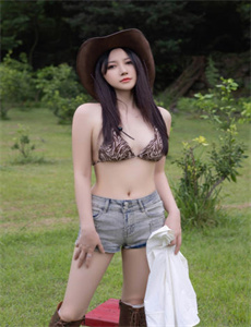 海滩偷窥xxx