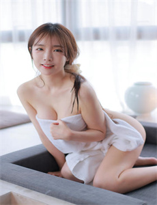 男的和女的在一起怼怼怼